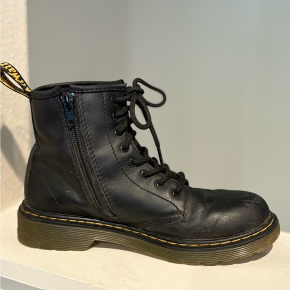 Dr. Martens Doc 1460 J Combat Boots Kids Youth Size 3Y Black Leather Side Zip - Picture 3 of 9